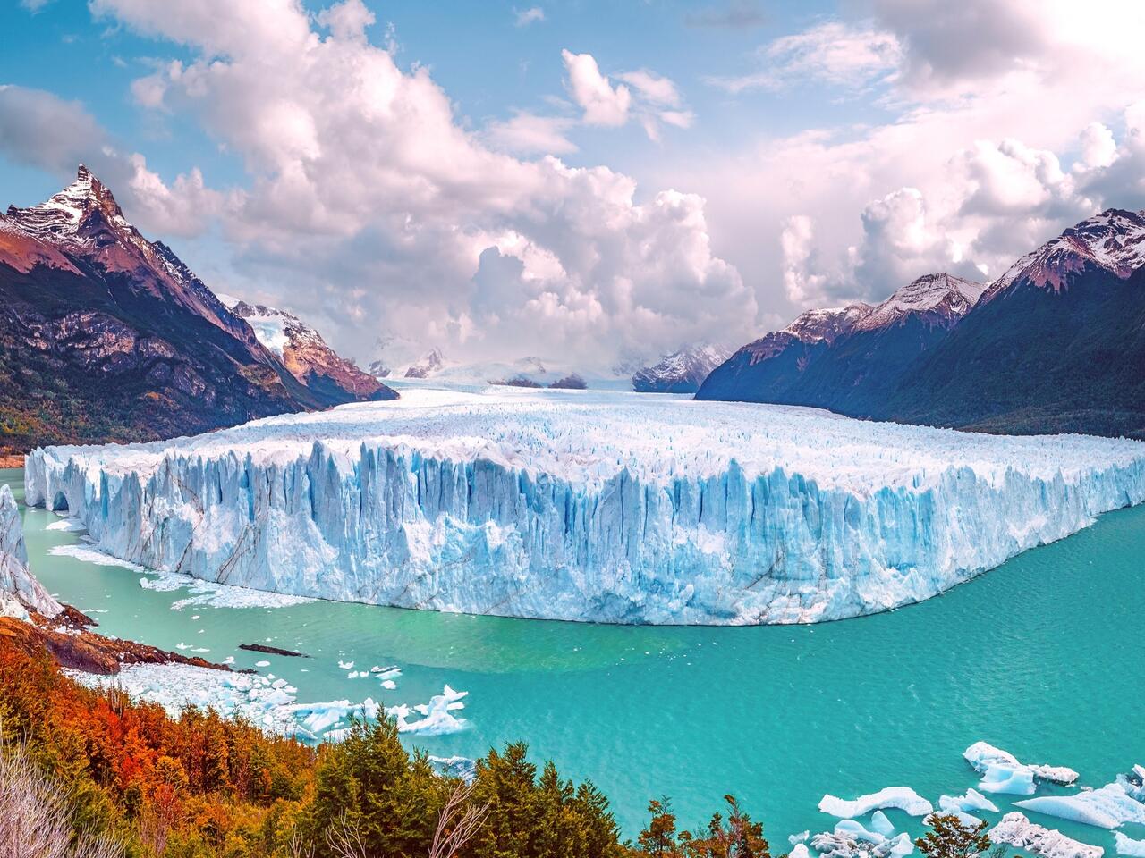Perito Moreno Glacier, located in Los Glaciares National Park. Patagonia. Argentina