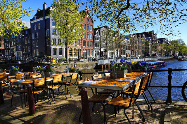 Croisière unique de Bâle à Amsterdam le long du Rhin