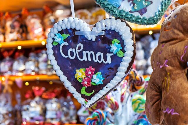 Féerie des marchés de Noël en Suisse et en Alsace au fil du Rhin
