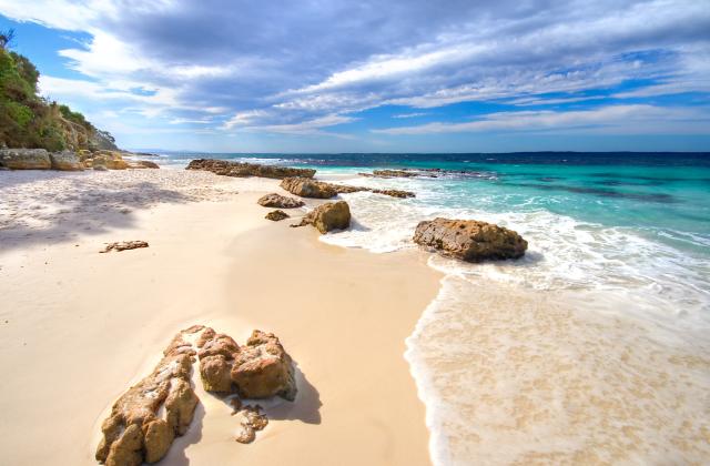 rocks on hyams beach