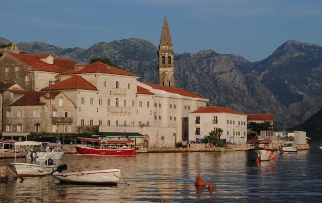 Les Balkans