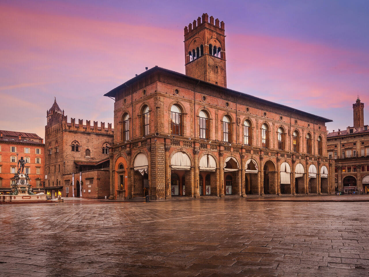 Italie : Bologne, cité d'art et de gastronomie